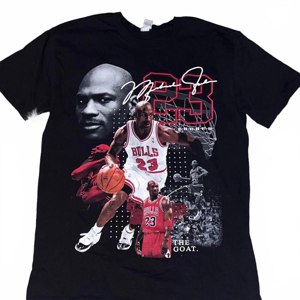 Michael Jordan Bulls Graphic T-Shirt Medium - The GOAT
